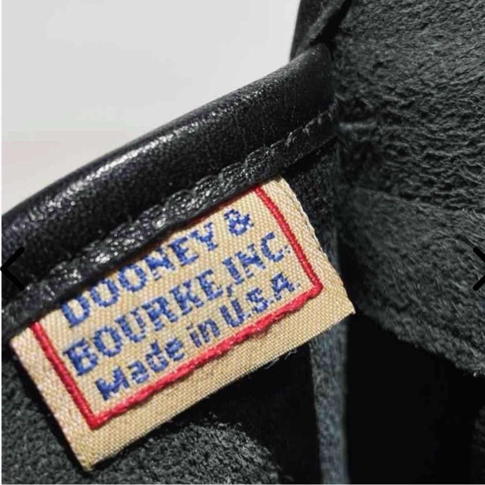 Dooney & Bourke Essex Black Shoulder Bag - Picture 14 of 16